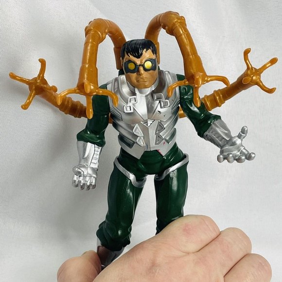 Marvel Doc Ock Figure Hasbro 2012 Dr. Octopus Action Feature - Picture 8 of 11